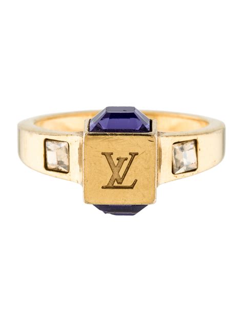 louis vuitton broch|louis vuitton ring cost.